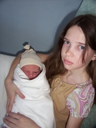 Big sister's turn