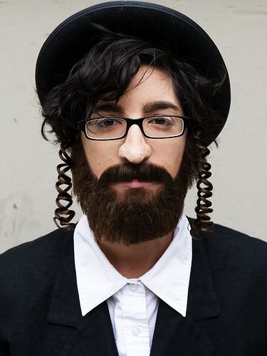 Hasidic Jew 2 | Jewish men, Mens hairstyles, Orthodox jewish