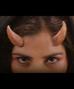 Horned - fitted.