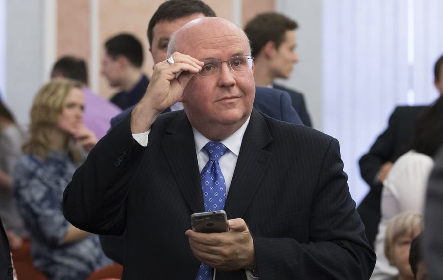 Mark Sanderson, member of the governing body of Jehovah's Witnesses, attends a court session in Moscow, Russia, on Thursday, April 20, 2017. Russia's Supreme Court has banned the Jehovah's Witnesses from operating in the country, accepting a request from the justice ministry that the religious organisation be considered an extremist group, ordering closure of the group's Russia headquarters and its 395 local chapters, as well as the seizure of its property. (AP Photo/Ivan Sekretarev)