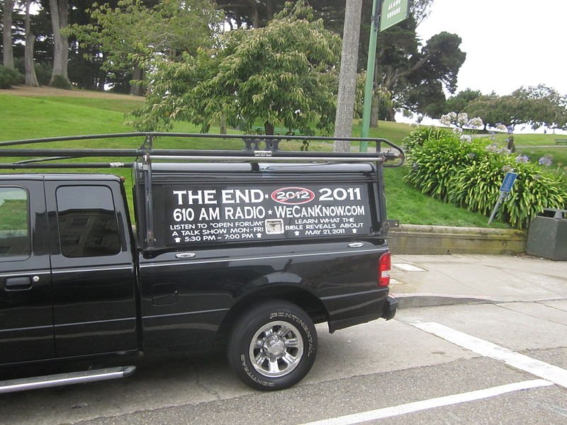 http://upload.wikimedia.org/wikipedia/commons/thumb/2/25/2011-ratpure-car.jpg/800px-2011-ratpure-car.jpg