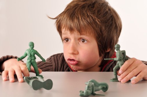 http://cache3.asset-cache.net/gc/97464781-young-boy-playing-with-toy-soldiers-gettyimages.jpg?v=1&c=IWSAsset&k=2&d=ns4PEBgsF4S7ywv4Z6iT4BltakNNM2a0fIt%2FLJC0FOY%3D