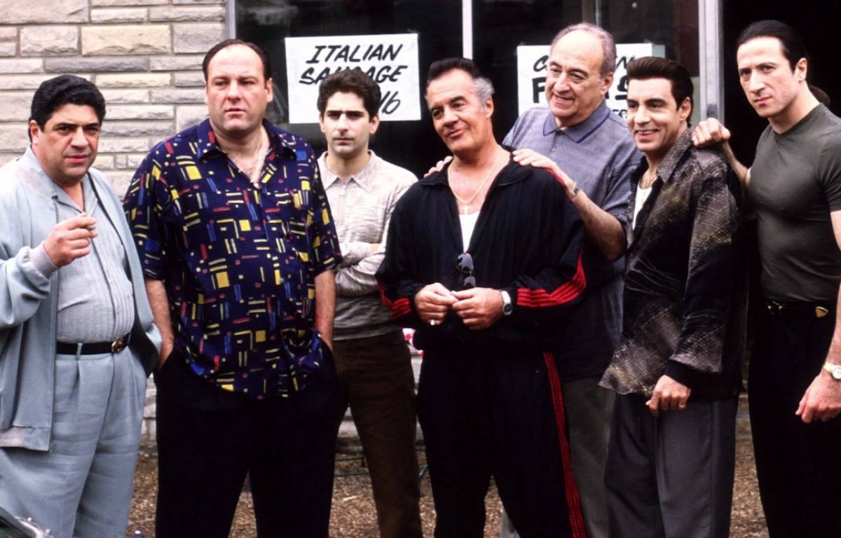 25 TV Shows for the Ultimate Binge-Watching Experience