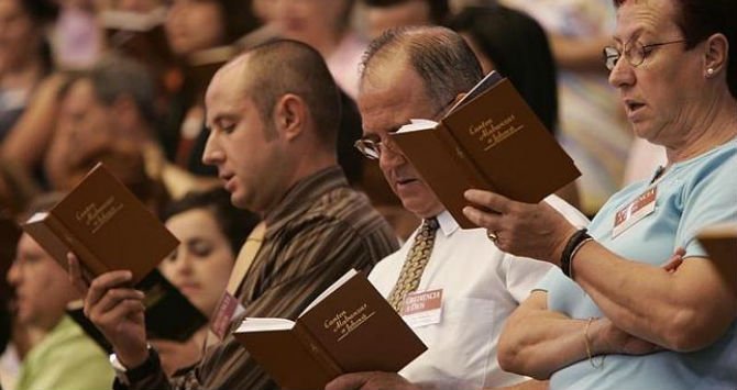 Miembros de los Testigos de Jehová, en una asamblea en Madrid / CG