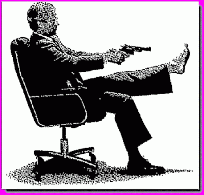 http://4.bp.blogspot.com/_mJmwQtPmusk/ShHETROT02I/AAAAAAAADzw/pVF0SPLKJSg/s400/shoot+in+foot.gif