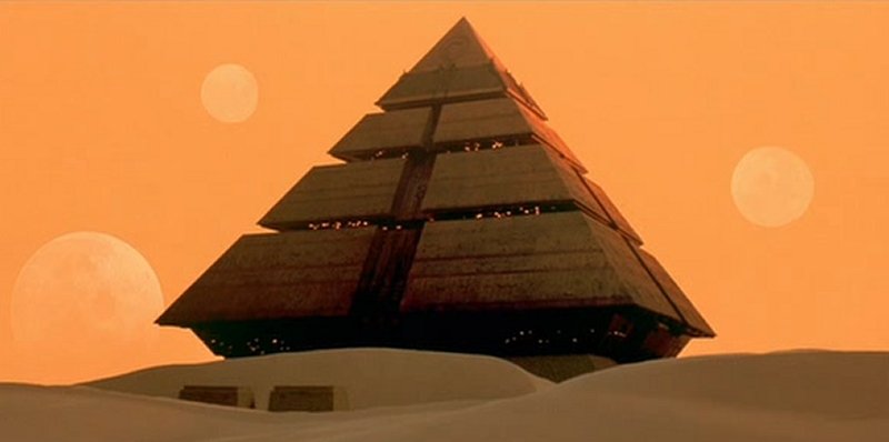 Stargate pyramid ship
